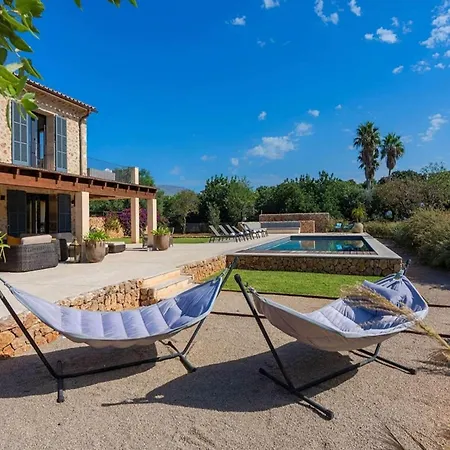 Beautiful With Pool Vakantiehuis *